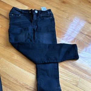 Buffalo- skinny fit size 5 boys